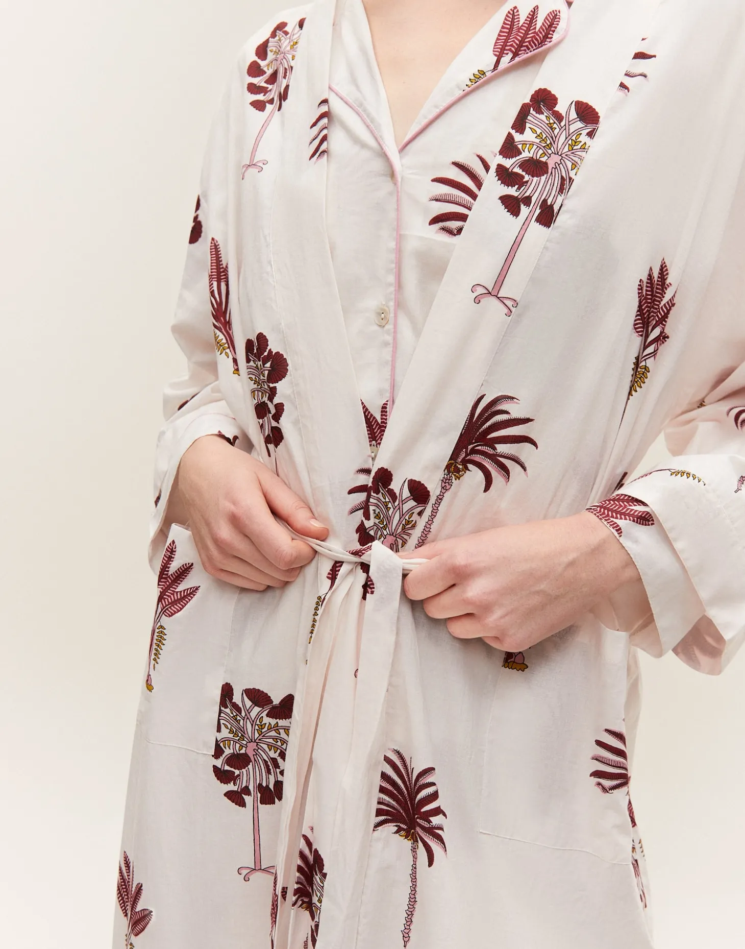 Natura Selection Pijamas>Bata Jaya